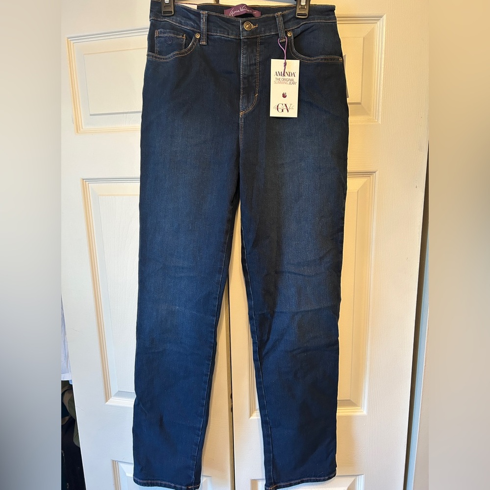 Gloria Vanderbilt Amanda Slimming, Stretchy, HighRise Jeans
